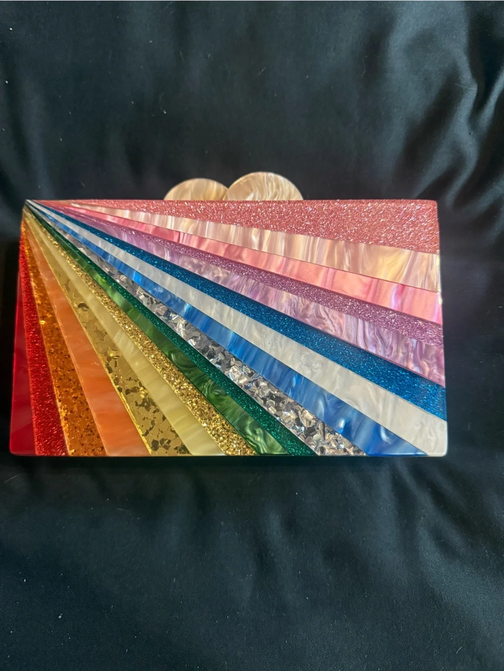 AKIRA Multicolor Acrylic Fan Clutch